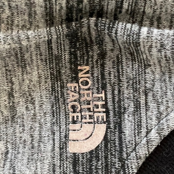 A pair of The North Face girls sweatpants. great for lounging and activity. - Picture 2 of 4